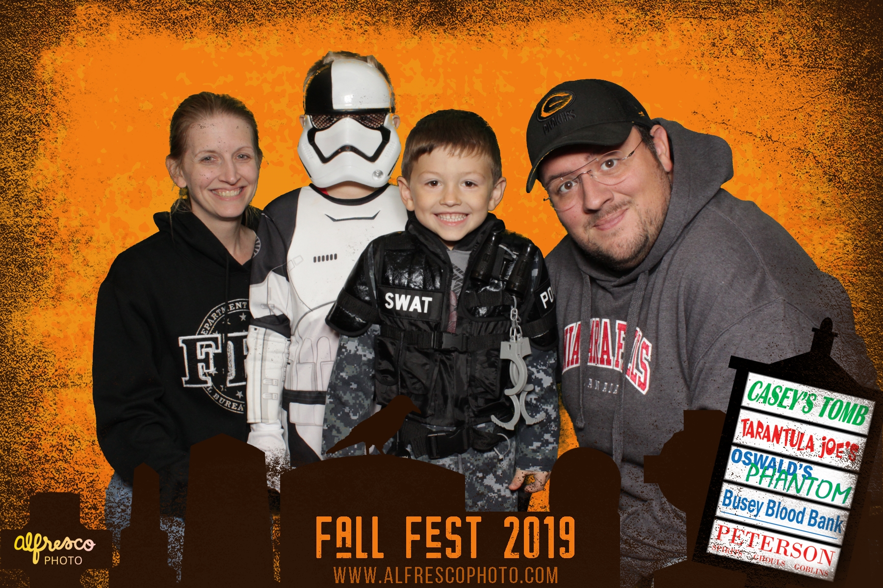 Naper Plaza Fall Fest | View more photos from the event at events.alfrescophoto.com/u/AlfrescoPhoto/Naper-Plaza-Fall-Fest